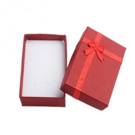 Подарочная коробочка красная