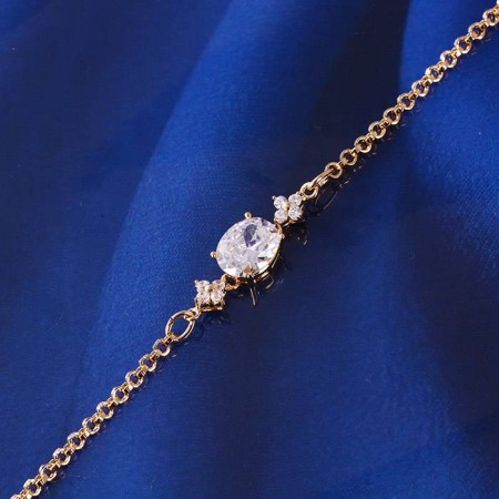 Обворожительный браслет 71208-белый фото | Brulik