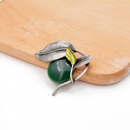 Винтажная брошь с зеленым камнем 8704