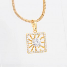 Пленительный позолоченный кулон с фианитами 10-3027