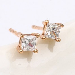 Очаровательные позолоченные серьги-гвоздики 92156