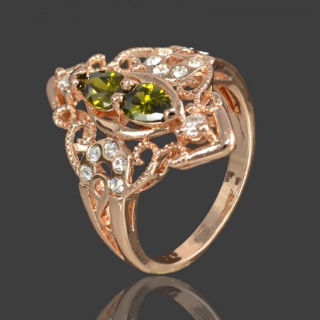 Позолоченное кольцо Fallon 8325666-зеленые фианиты фото | Brulik