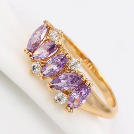 Неотразимое колечко с фианитами Xuping 13844 - фиолетовый фото | Brulik