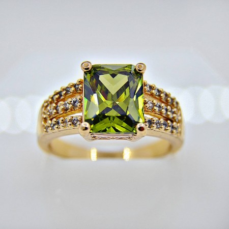 Роскошное кольцо  11261 - зеленый фото | Brulik