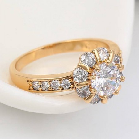 Обаятельное кольцо с фианитами 18K 13816 фото | Brulik