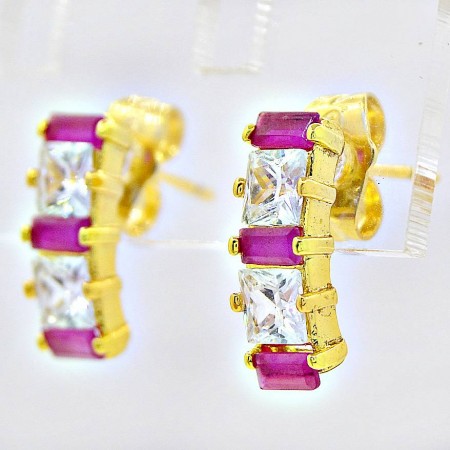 Очаровательные серьги-гвоздики с цветными фианитами Xuping 2449 фото | Brulik