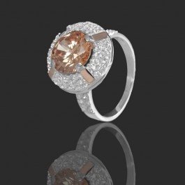 Серебряное кольцо с золотыми вставками 58