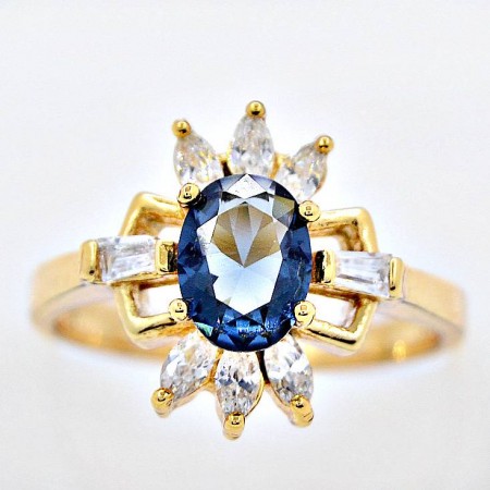 Удивительное ювелирное кольцо с фианитами  12639-синий фото | Brulik