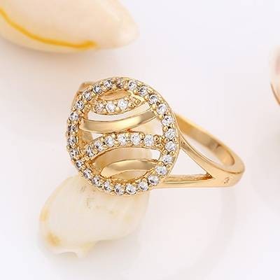 Замечательное элитное кольцо с фианитами 13408 фото | Brulik