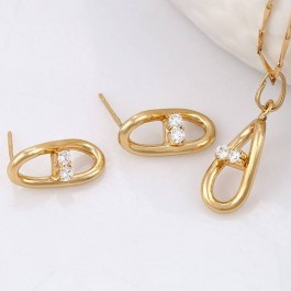 Чудесный комплект  с фианитами 18К 63504