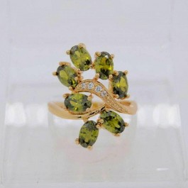 Изящное позолоченное кольцо с фианитами ХР 10-1080-зеленый