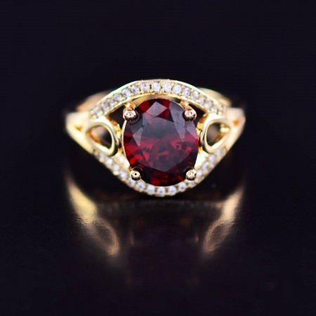 Шикарное кольцо с фианитами в позолоте 10-1134 фото | Brulik