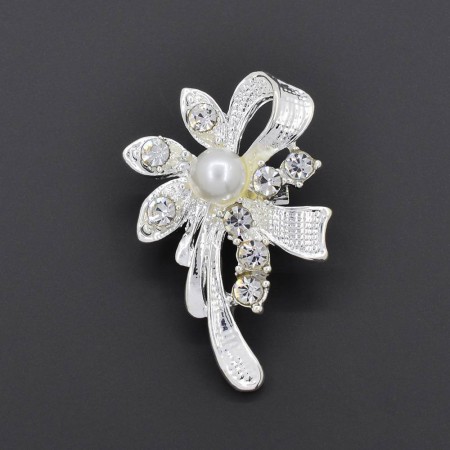 Сияющая брошь с фианитами и жемчугом Xuping CK 155-56 фото | Brulik