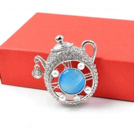 Прекрасная брошь 8282