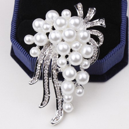 Прекрасная брошь с жемчугом 1328 фото | Brulik