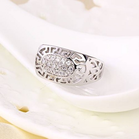 Восхитительное кольцо с фианитами оптом 11189 фото | Brulik