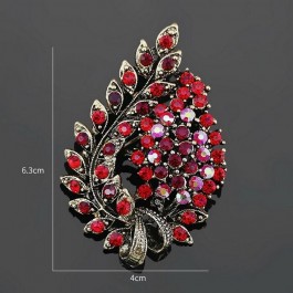 Прекрасная брошь 8276-красные фианиты