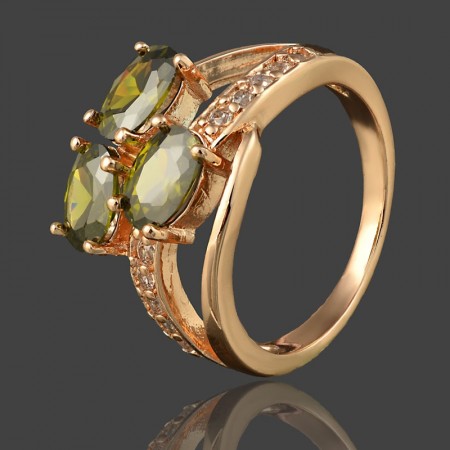 Позолоченное кольцо  Fallon 8326425-зеленые фианиты фото | Brulik