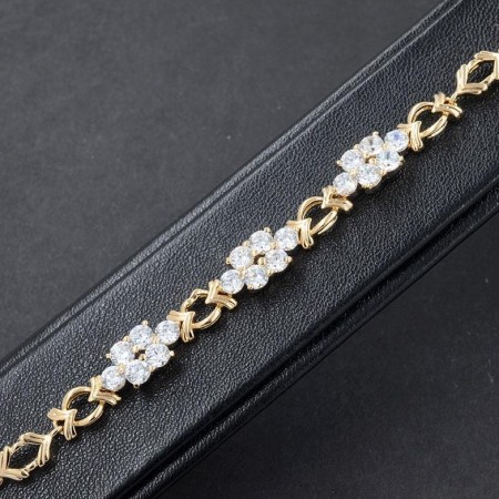 Браслет с фианитами в позолоте 10-7003 - белый фото | Brulik